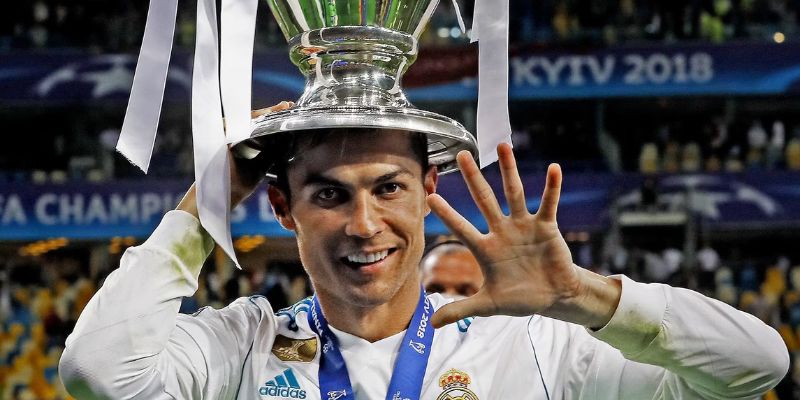 vi-sao-ronaldo-roi-real-madrid-cr7-da-tao-ra-mot-tam-anh-huong-qua-lon-khi-roi-di